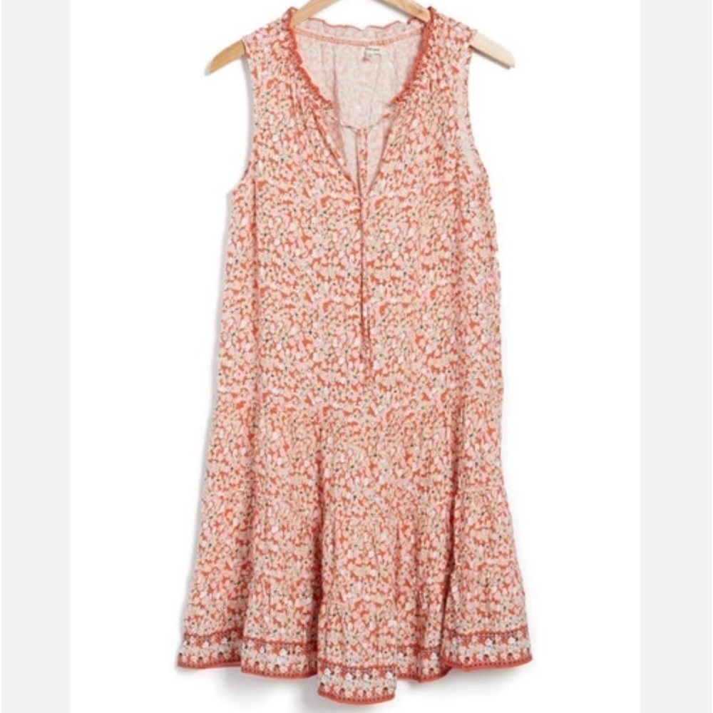 Max Studio Tiered Floral Dress NWT Size Small